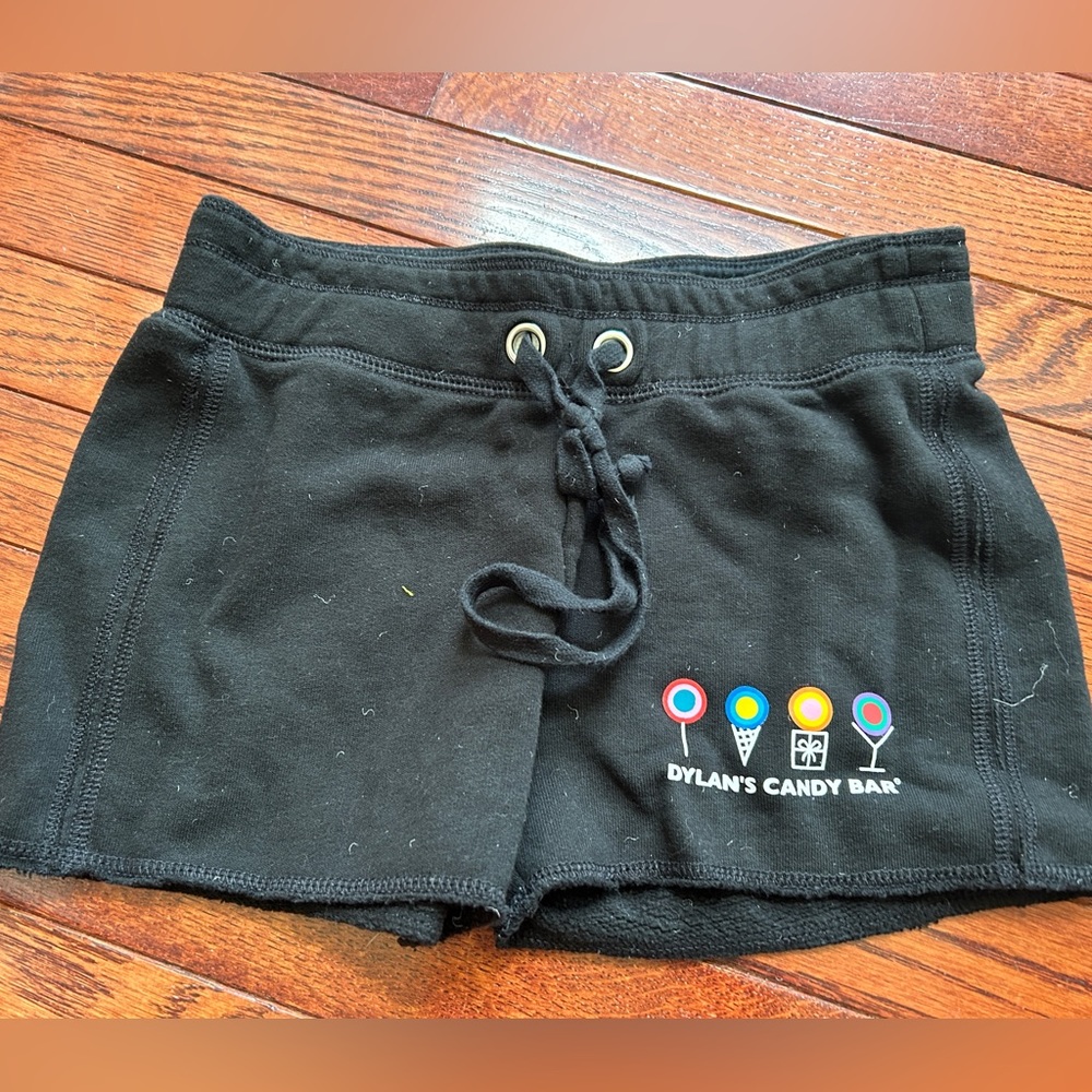 Dylan’s Candy Bar Girl’s Short Size Large